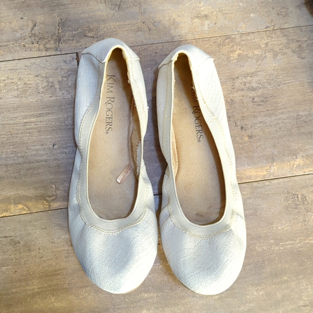 Gently used Kim Rogers Ballet Flats size 6.5